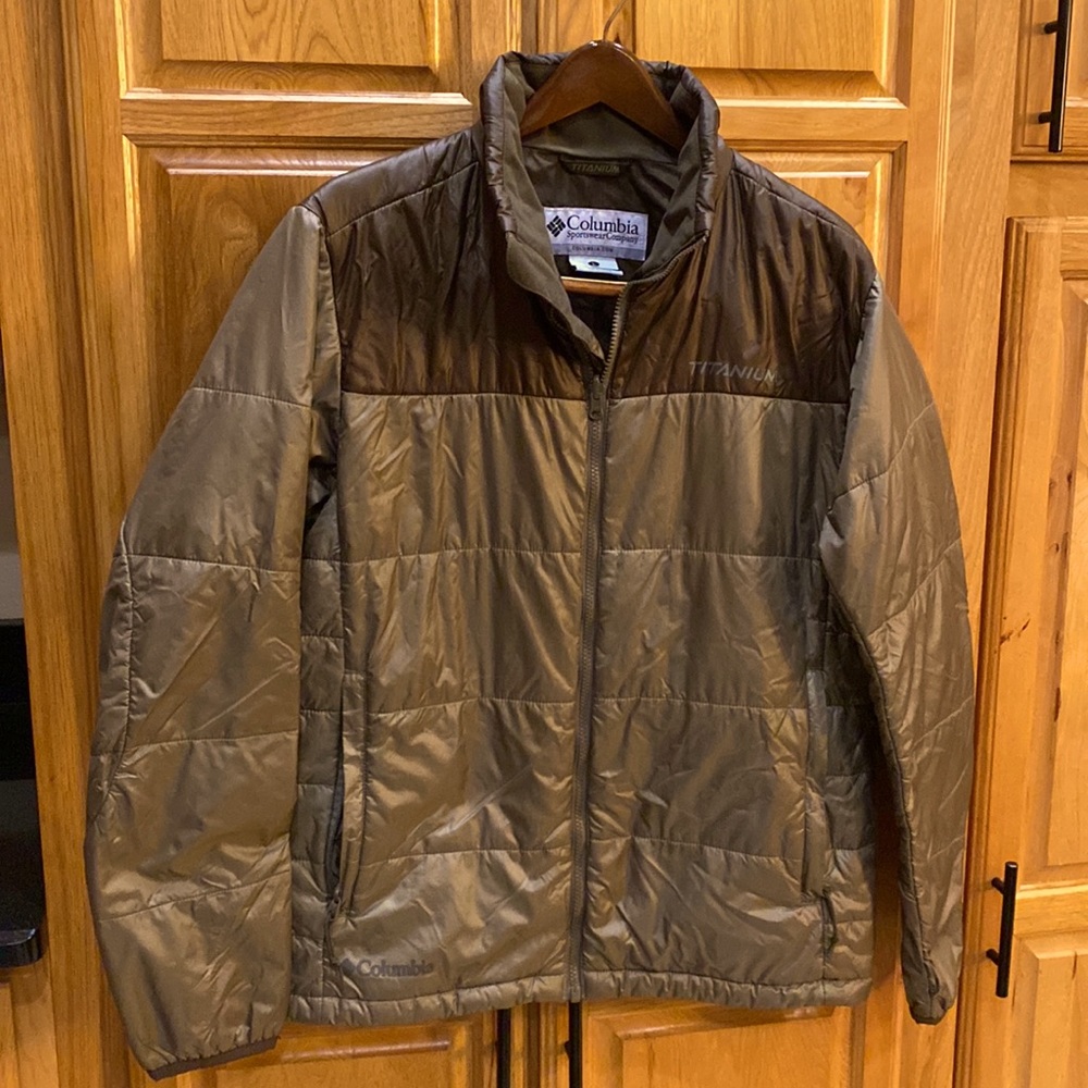 Columbia Titanium Interchange Puffer - image 2